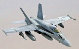 Nguyên nhân nào khiến tiêm kích F/A-18 Mỹ bị tuần dương hạm quân nhà bắn nhầm?