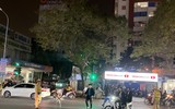 Hình ảnh lực lượng Công an Hà Nội xuyên đêm giữ bình yên cho nhân dân vui đón Giáng sinh